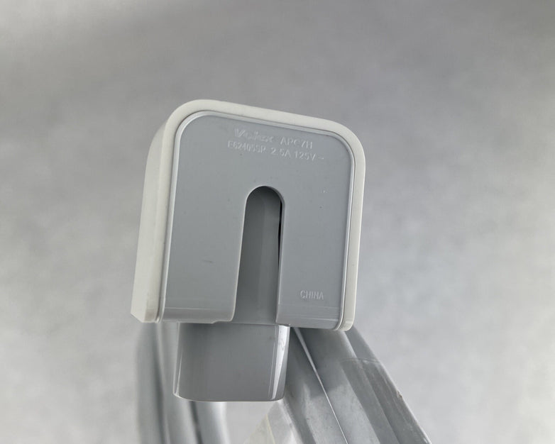 Apple Macbook Charger Volex APC7H Power Cord Charging Extender Cable White NOS
