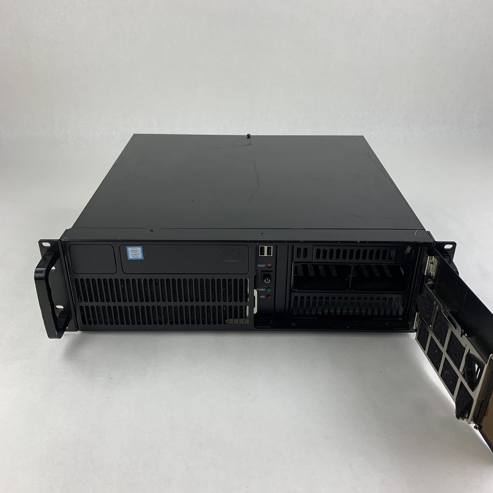 Unbranded 4U Rackmount Industrial Server Chassis No Key Unlocked