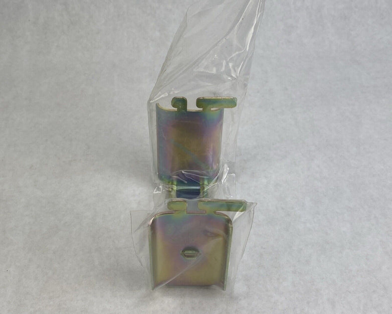 Lot of 14 Hubbell Gate Assembly