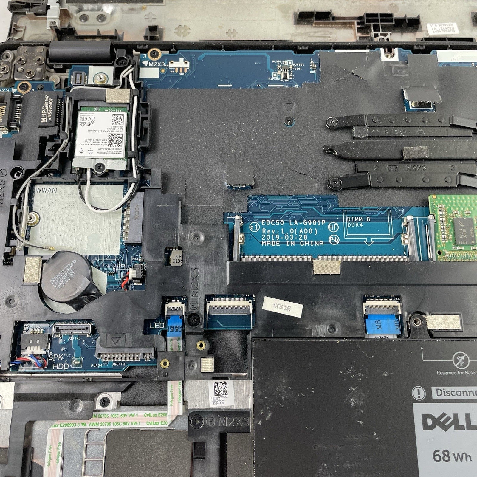 Dell Latitude 5500 15.6" i5-8265U 1.60 GHz 8 GB RAM No SSD/OS/AC - Bad Edge19