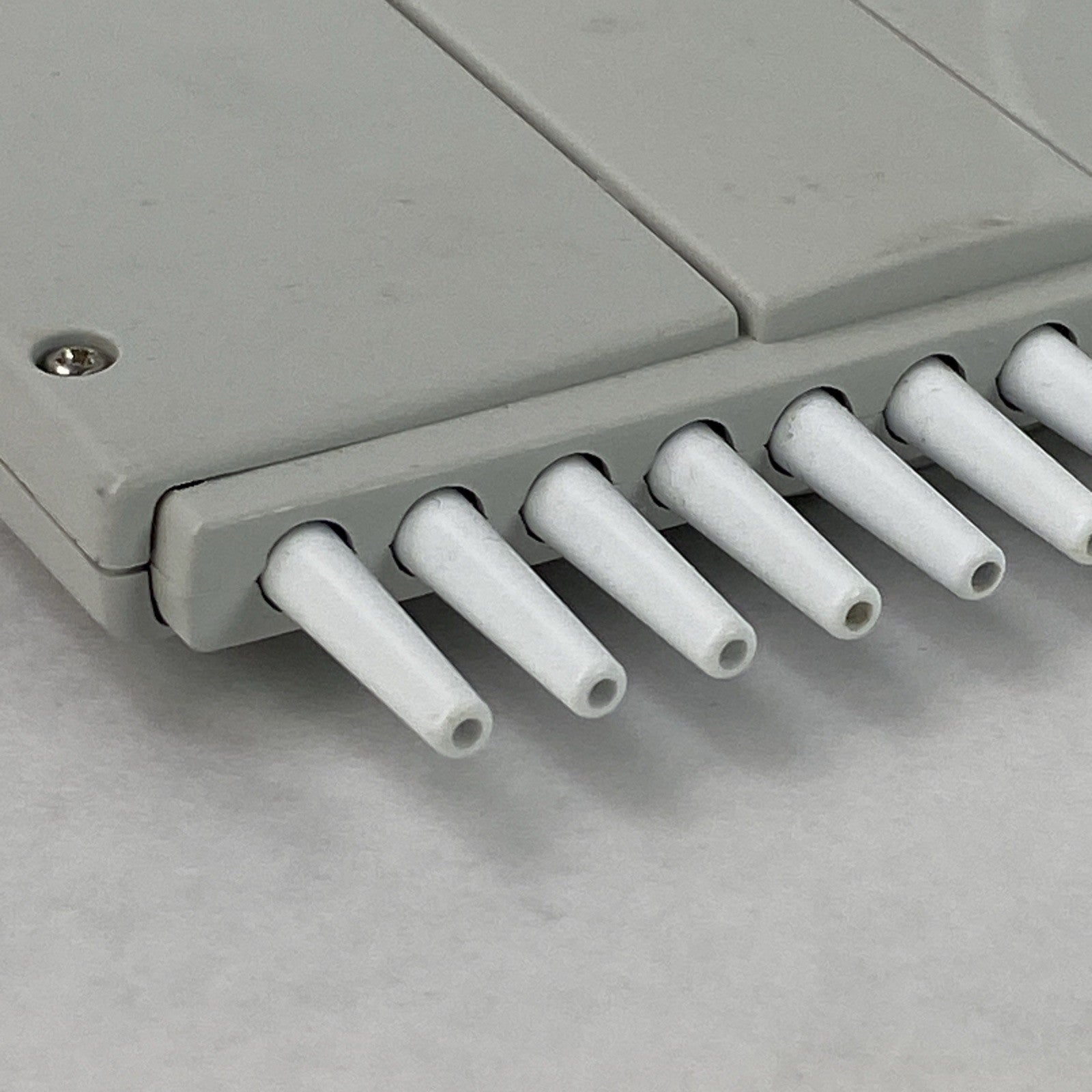 Labsystems Finnipipette 4510 5-50 µL 12 Channel Handheld Manual Pipette H675764