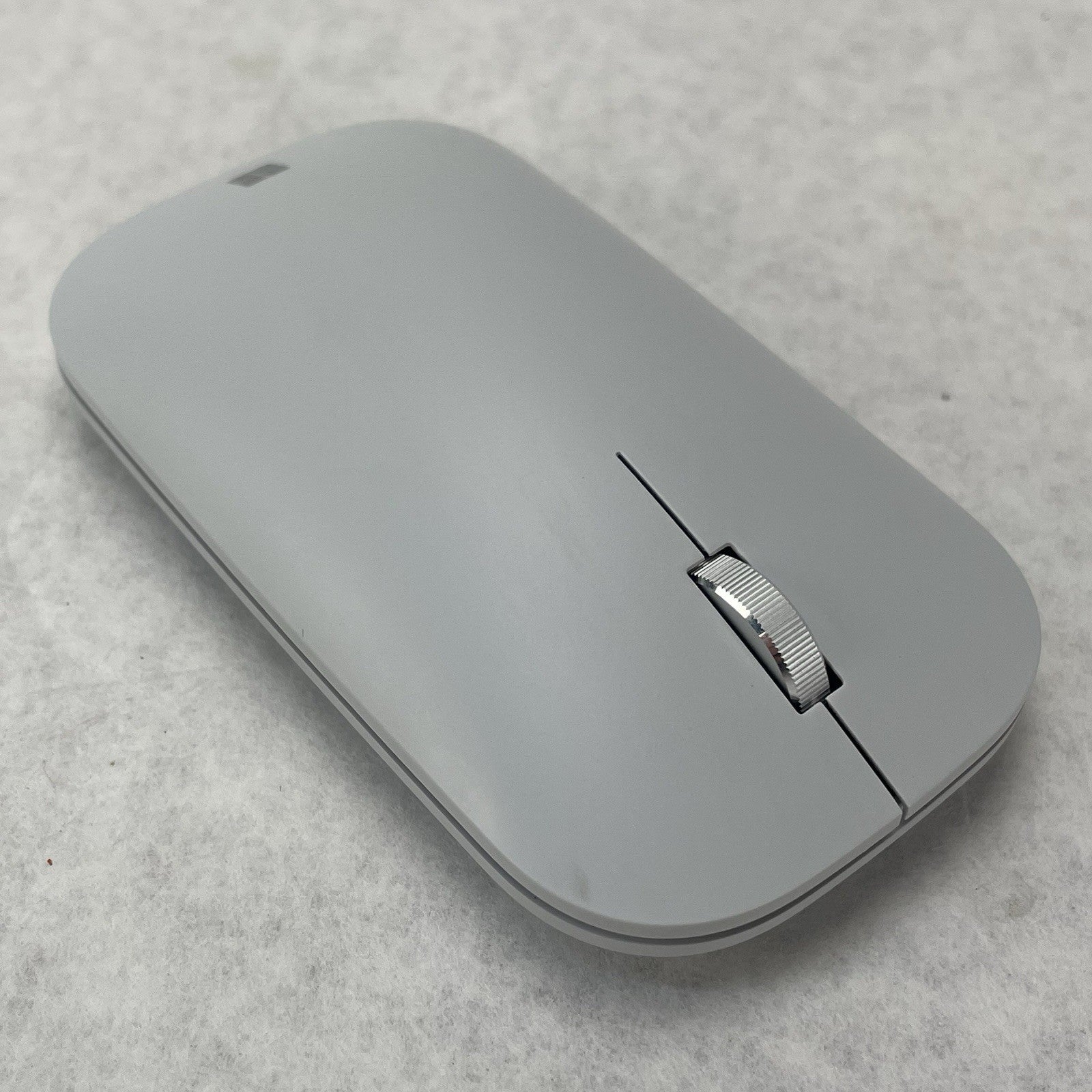 Microsoft 1679 Surface Modern Mobile Mouse Tested White0