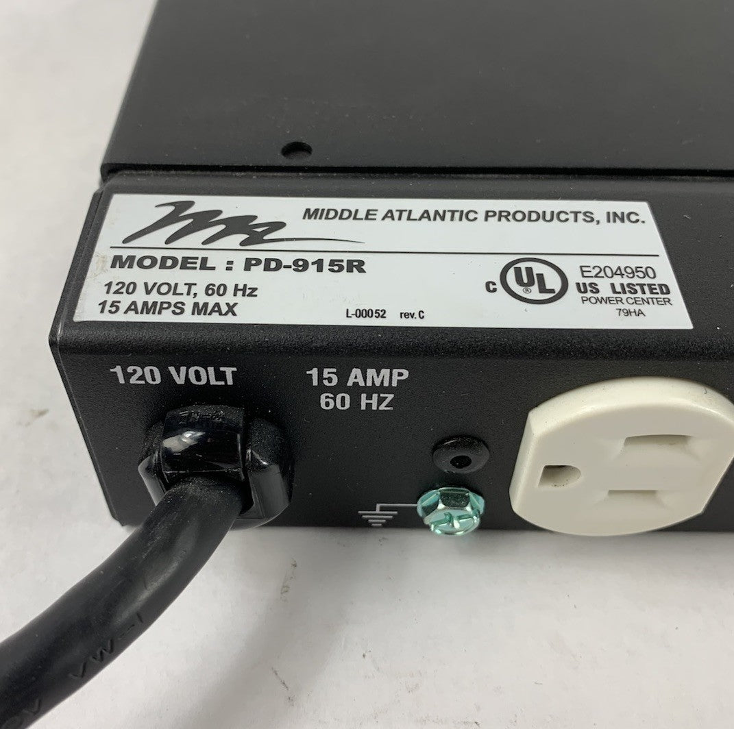 Middle Atlantic Products PD-915R 120V-15A-60Hz 8-Port Rackmount Power Center8