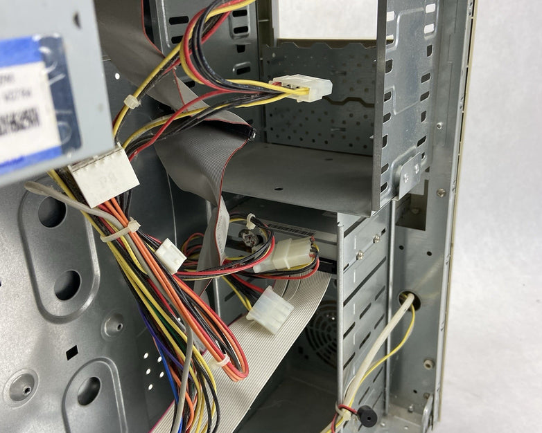Unbranded Beige Mid Tower Computer Case HugeBee CTX400WCE 400W ATX PSU