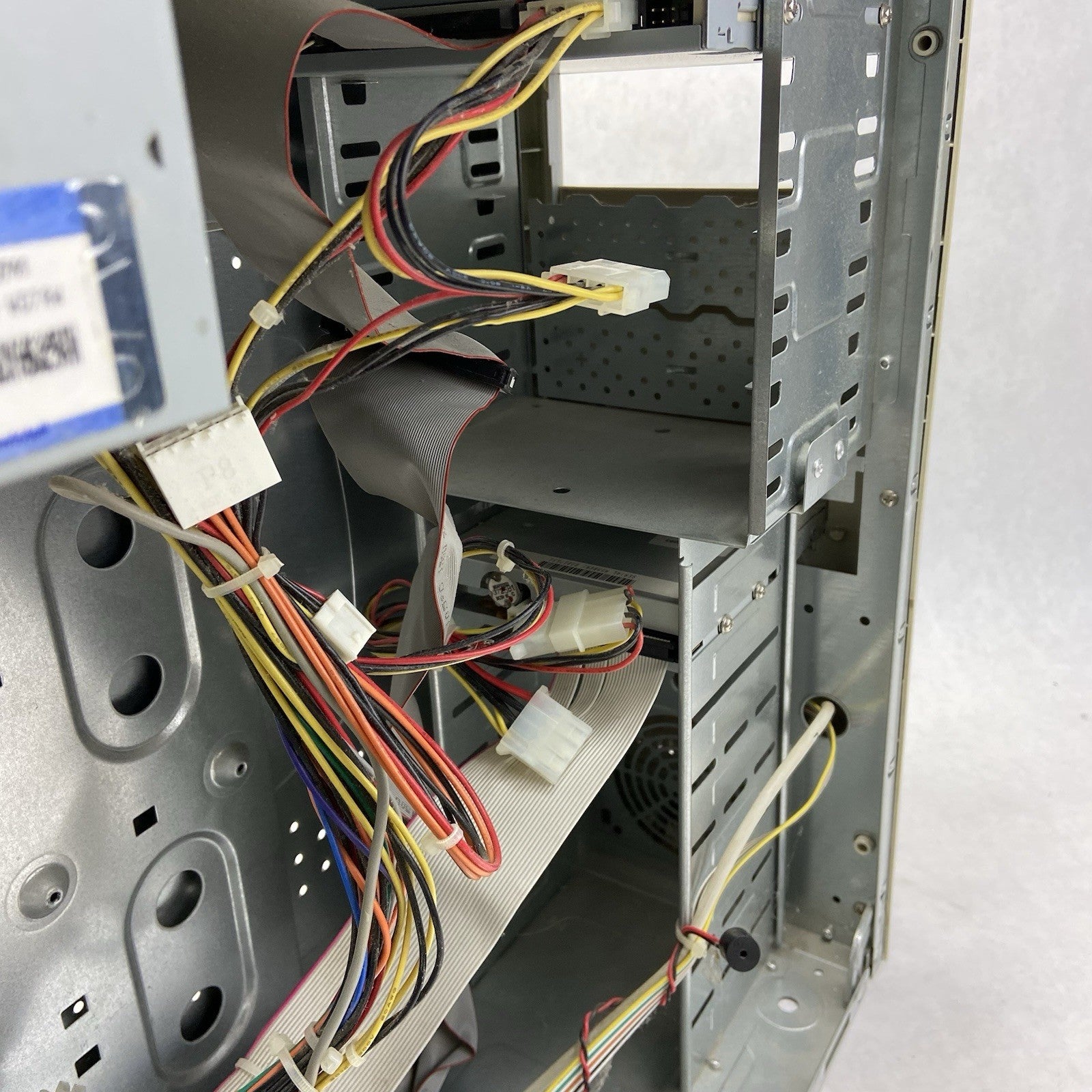 Unbranded Beige Mid Tower Computer Case HugeBee CTX400WCE 400W ATX PSU9