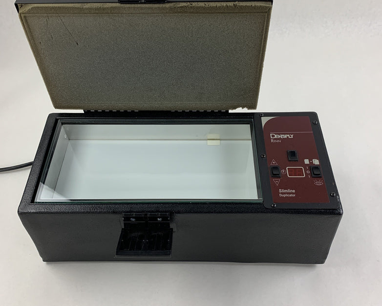 Dentsply 72-1212 RNN X-RAY Film Duplicator Powers On