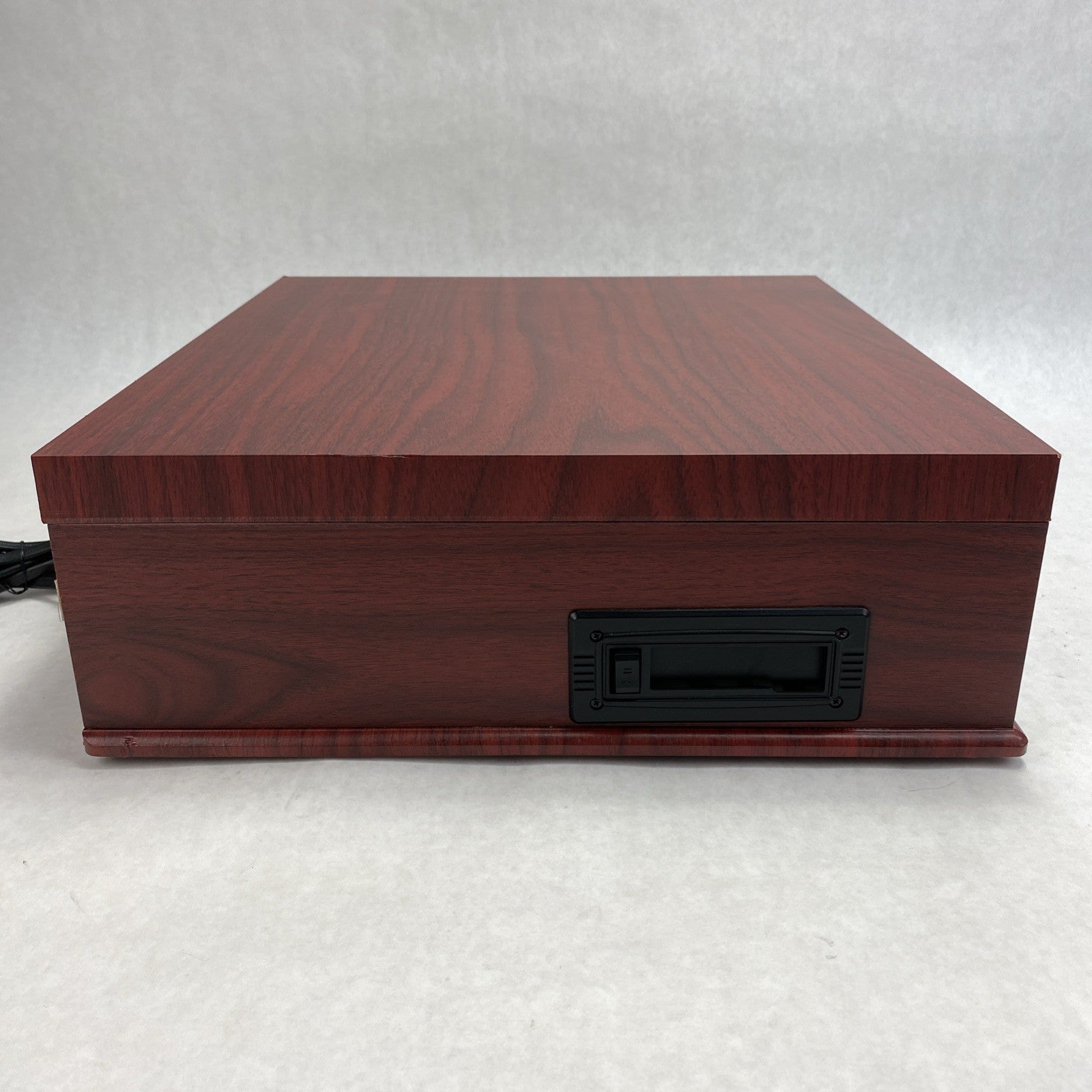 Studehaker SB6052 Turntable FM/AM stereo Receiver Cassette Player3