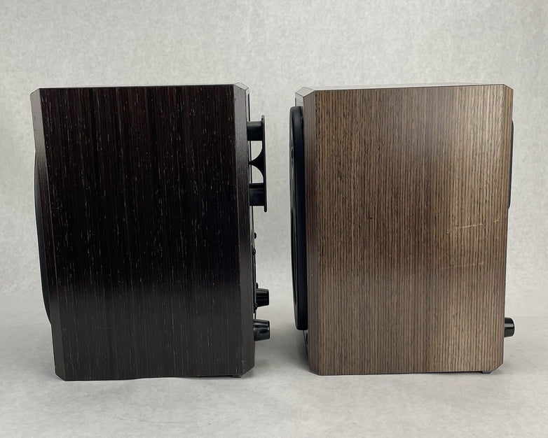 Polk Audio RTi28 Speakers w/ Wall Mounts