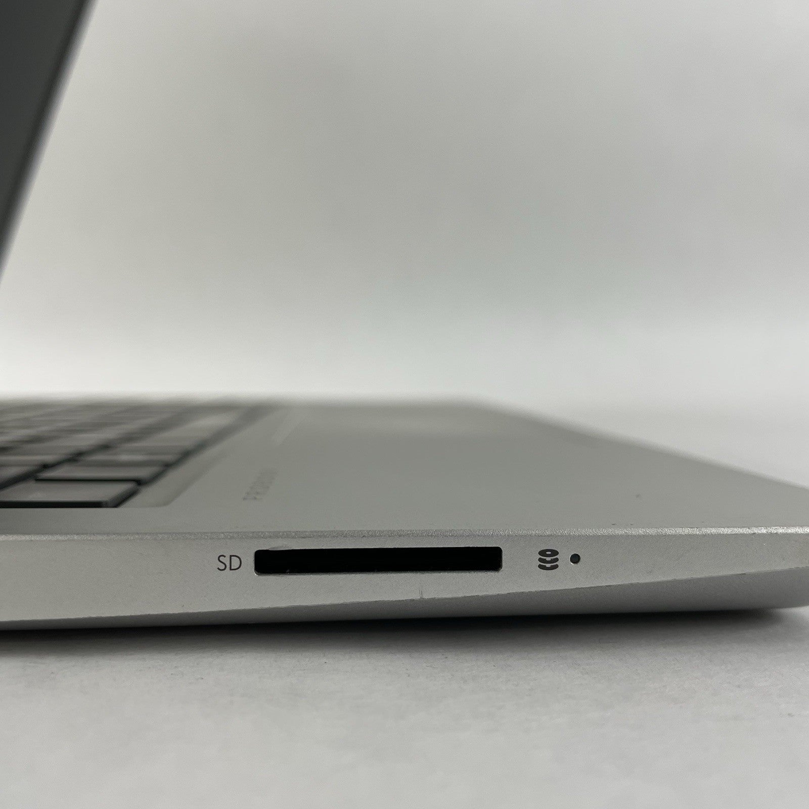 HP MT22 14" Intel Celeron 5205U 1.90 GHz 8 GB RAM No SSD/OS/AC - CMOS4