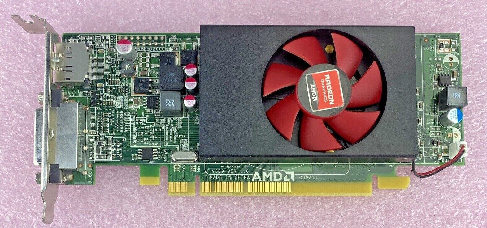 Mix of 4 Untested Radeon 1GB DisplayPort DVI PCIe16 Low Profile GPUs