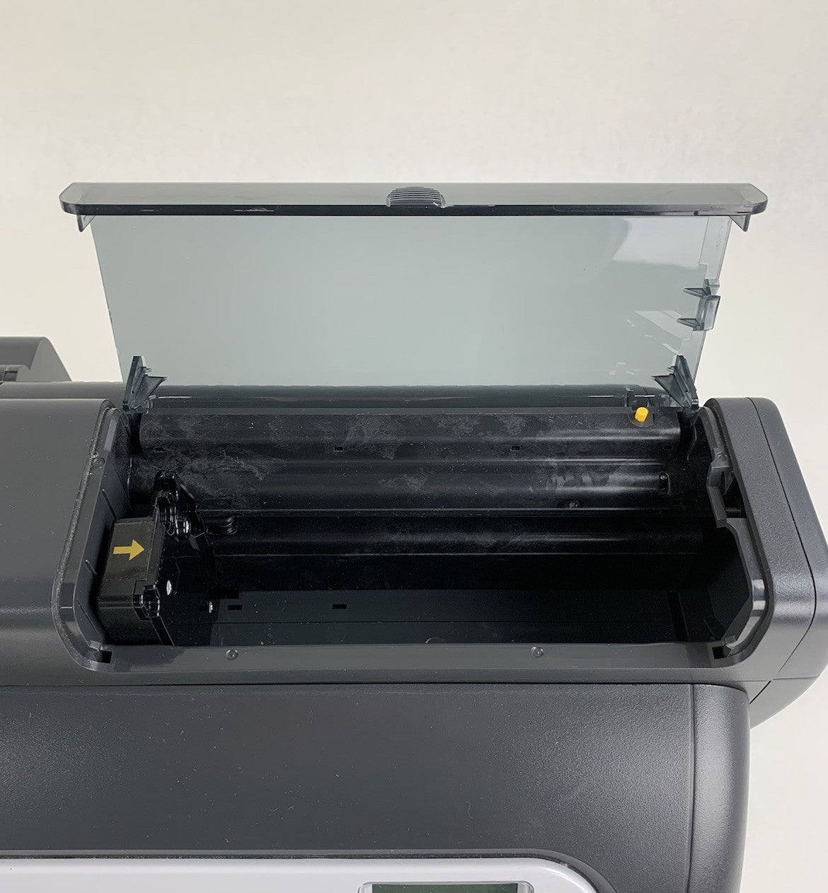 Zebra ZXP Series 7 Z71-U00C0000US00 Card Printer No Ribbon