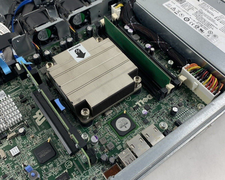 Dell Poweredge OEMR XL R210 Server 1xPentium G6950 2.8 GHz 1 GB Ram No OS No HDD