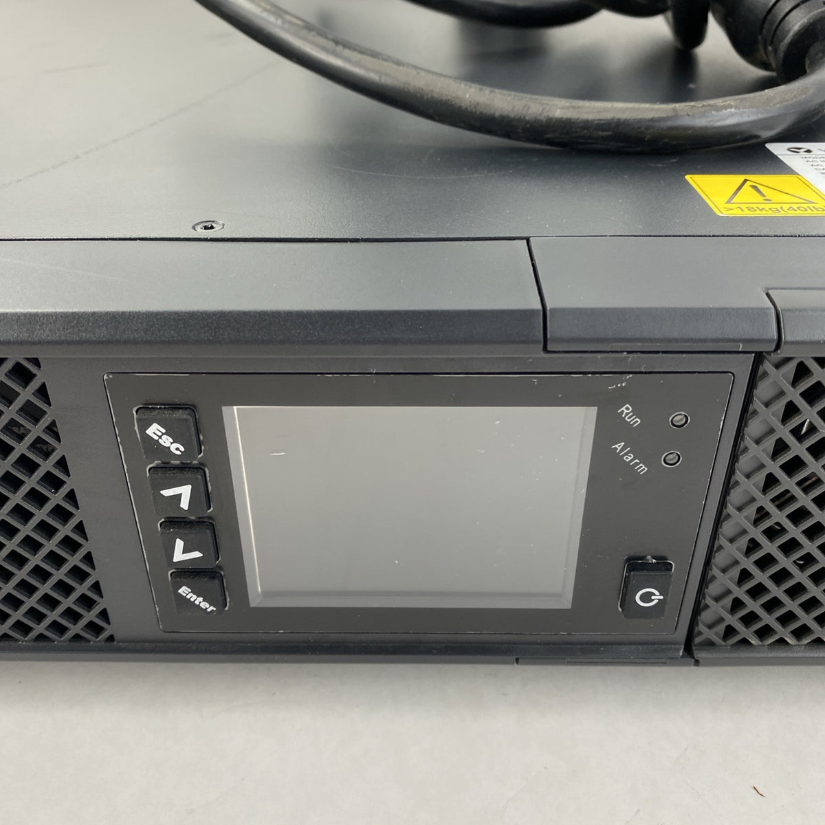 Liebert Vertiv GXT5-EBC48VRT2U GXT5 UPS - No batteries Tested Cracked Face Plate9