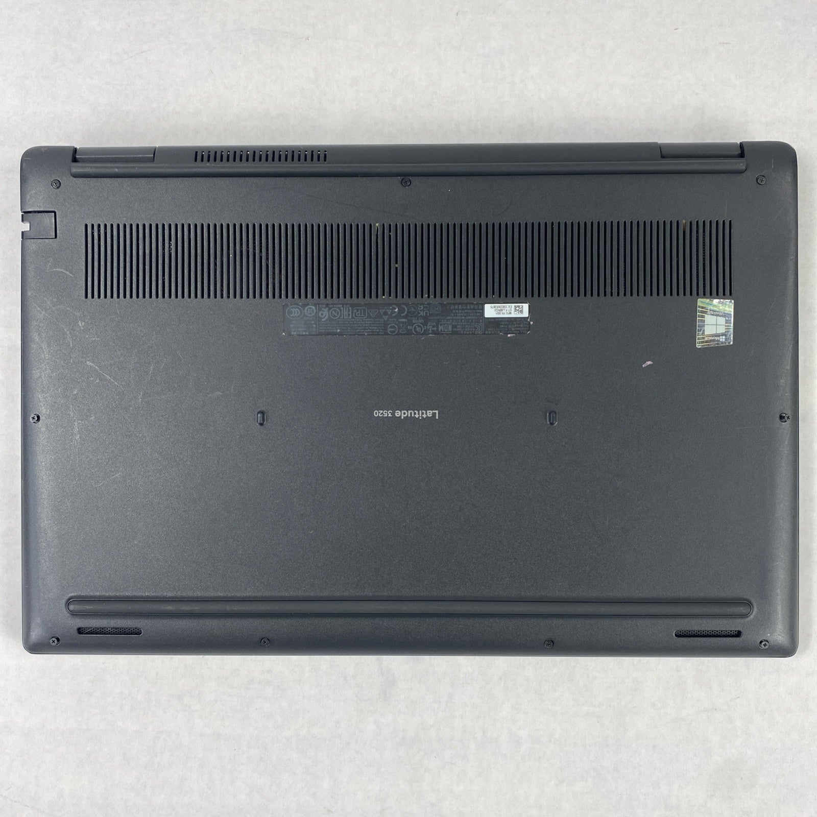 Dell Latitude 3520 Intel Core i5-1135G7 2.40 GHz 16 GB RAM 15.6" No SSD No OS