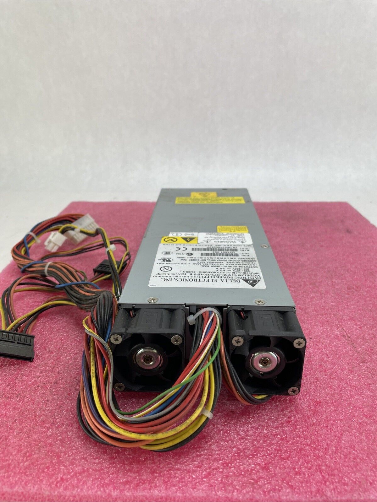 Delta Electronics Switching Supply DPS-350AB-5 B 350W