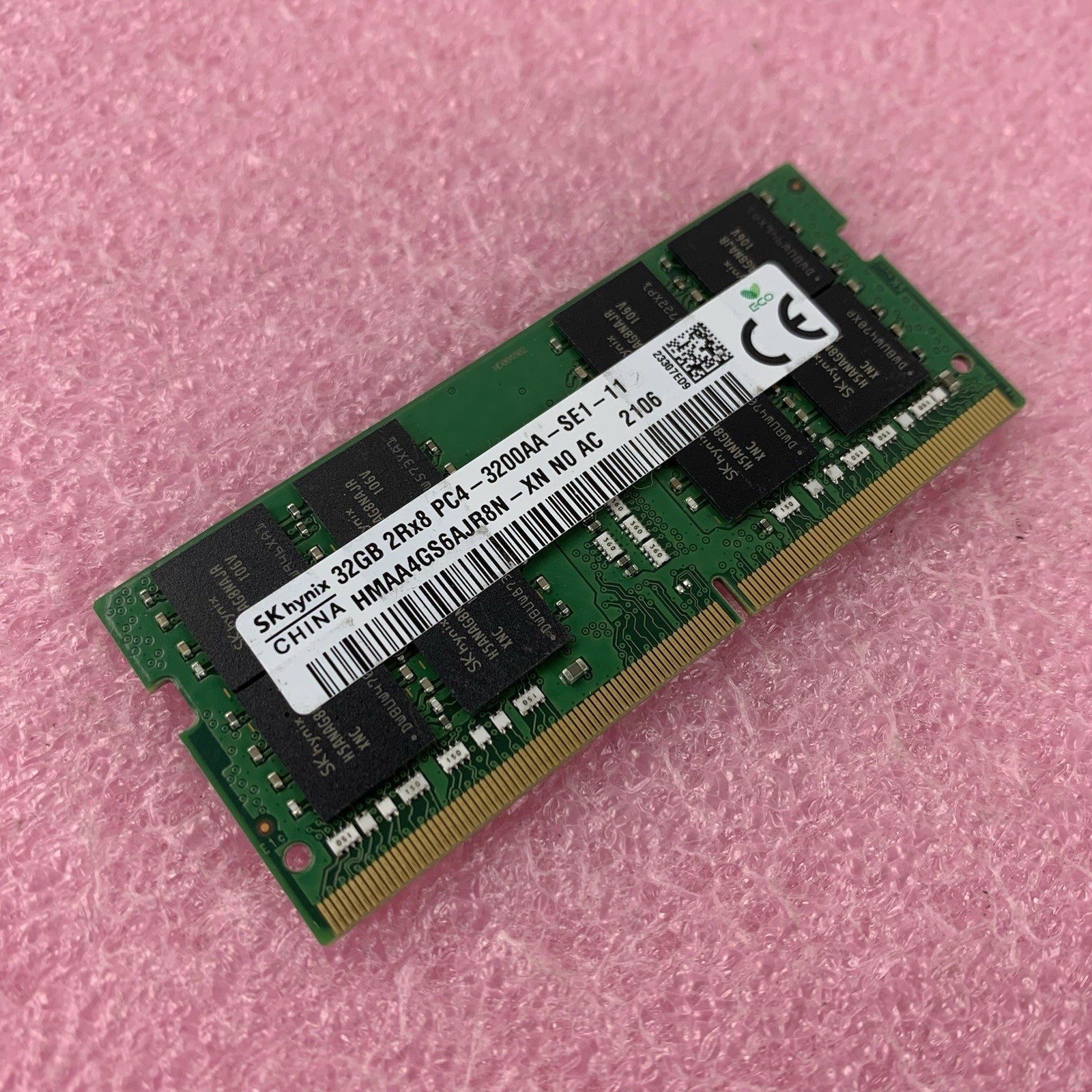 SK Hynix HMAA4GS6AJR8N-XN 32 GB DDR4 3200MHz PC4-3200AA Laptop RAM Memory0