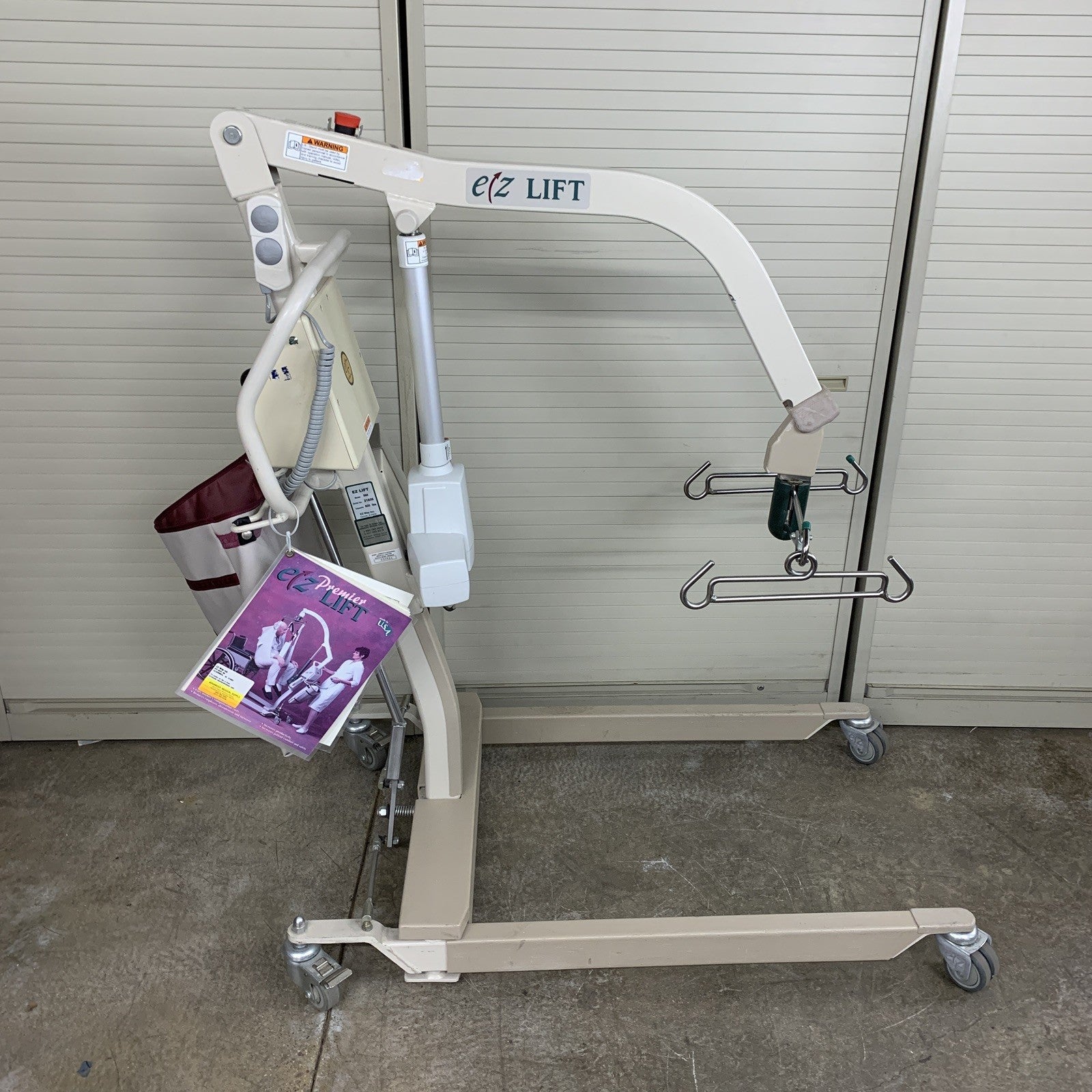 EZ Way 598 EZ Lift Patient Positioner W/ Battery No Charger