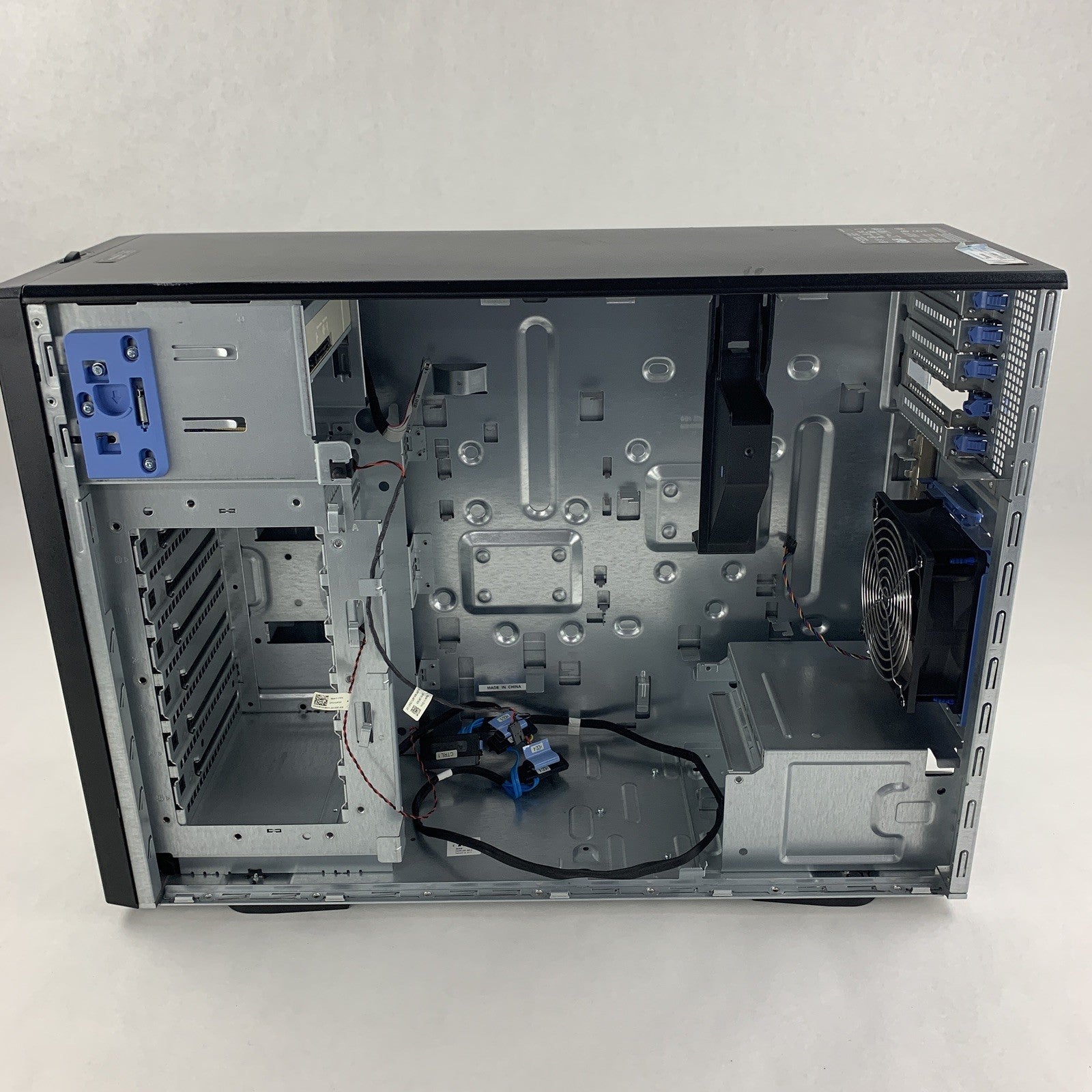 Dell PowerEdge T410 BareBones Chassis No MB No CPU No Ram No OS No HDD No PSUs