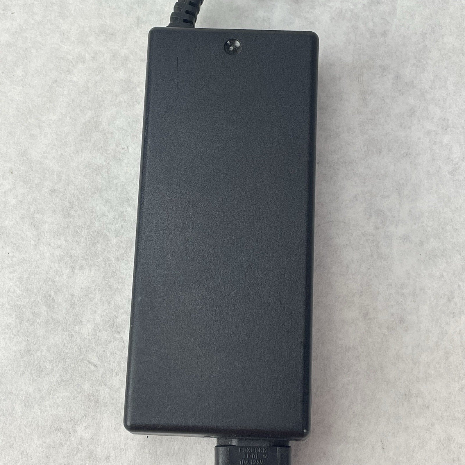 Fuyuang FY1904750 19V 4.75A Switching AC Adapter Power Supply Charger Lot of 33