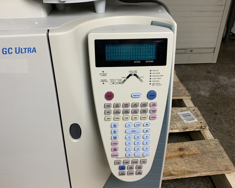 Thermo Scientific Trace GC Ultra w/ AI 3000 Auto Sampler Powers On