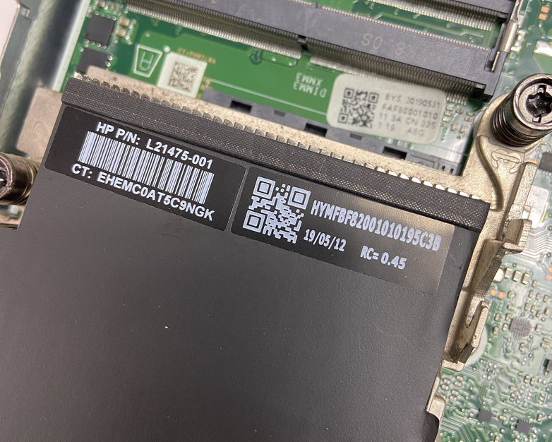 HP ProDesk 405 G4 SFF AMD Ryzen 5 Pro 2400GE 3.2GHz 8GB RAM No AC/HDD/OS
