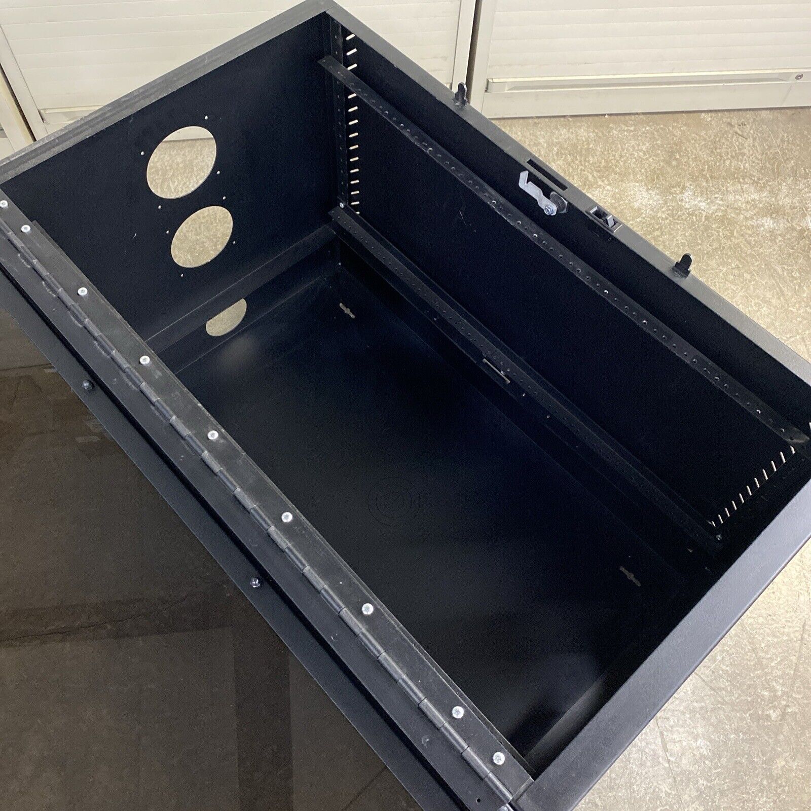 Great Lakes Tinted See-Through Short Server Rack Unit 36"x24"x21"