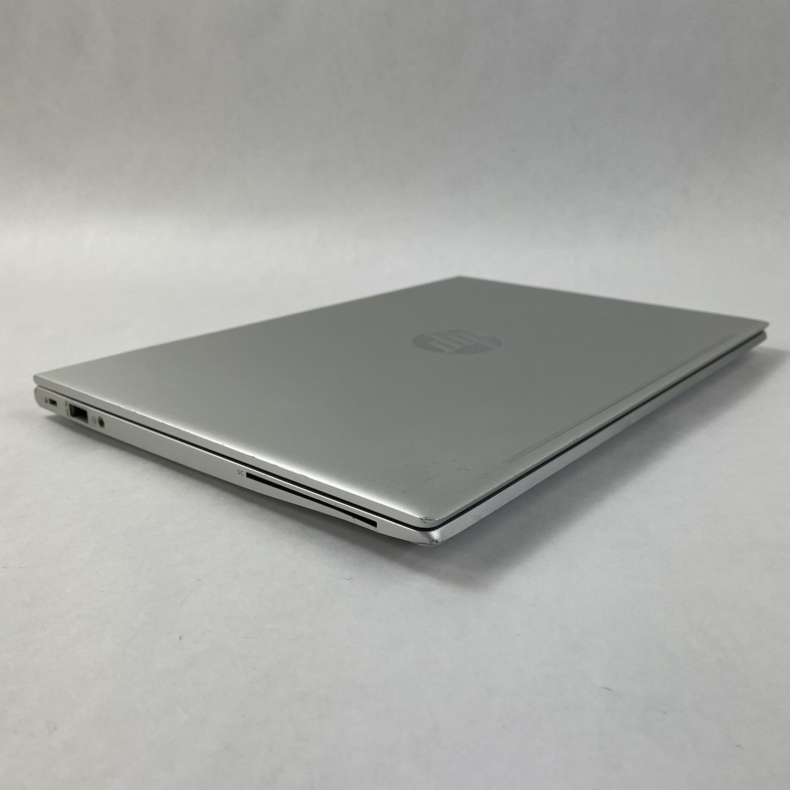 HP ProBook 630 G8 13.3" i7-1165G7 2.80 GHz 8 GB RAM No SSD/OS/AC - Dents10