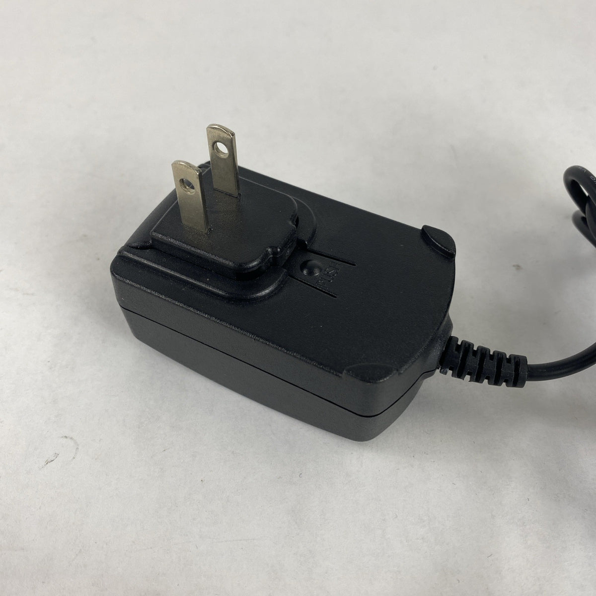 Revolabs 10-FLX2CHG-01 Charging Station - Untested8