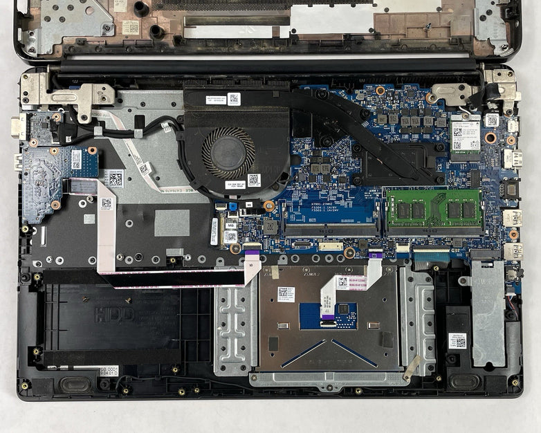 Dell Latitude 3500 15.6" Core i7-8565U 1.80 GHz 8 GB RAM No SSD No OS No Battery