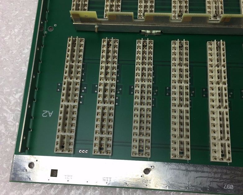 Siemens Hipath AP S30804-Q5354-X-100-4 W30804-q5354-88-1 Telecom Expansion Board