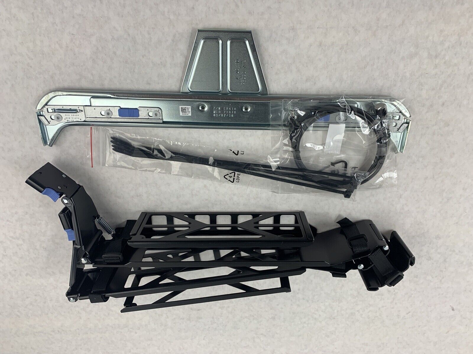 New Dell PowerEdge R720 2U Server Cable Management Bracket Kit YF1JW