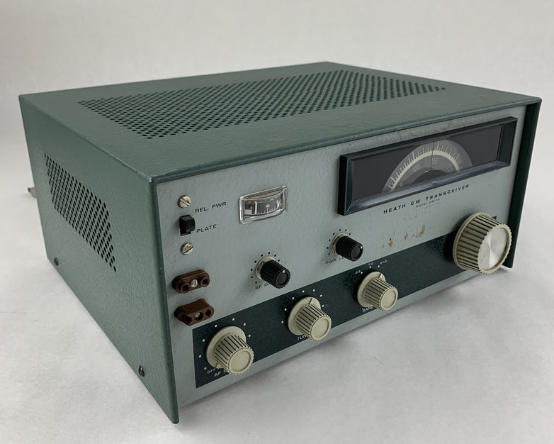 Heathkit HW-16 CW Transceiver  Powers On
