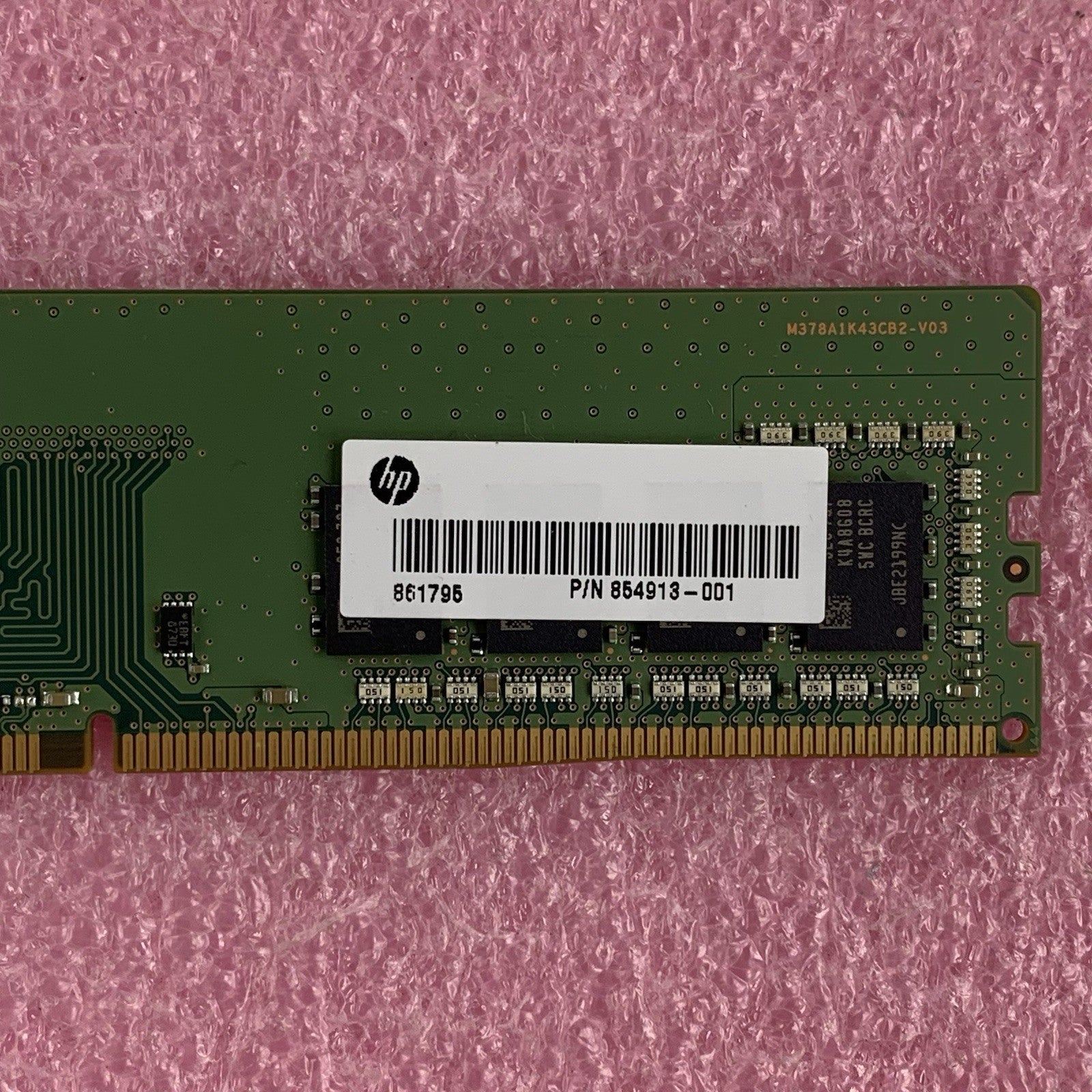 Samsung M378A1K43CB2-CRC 8 GB 1Rx8 PC4-2400T-UA2-11 2666Mhz Desktop RAM Memory3
