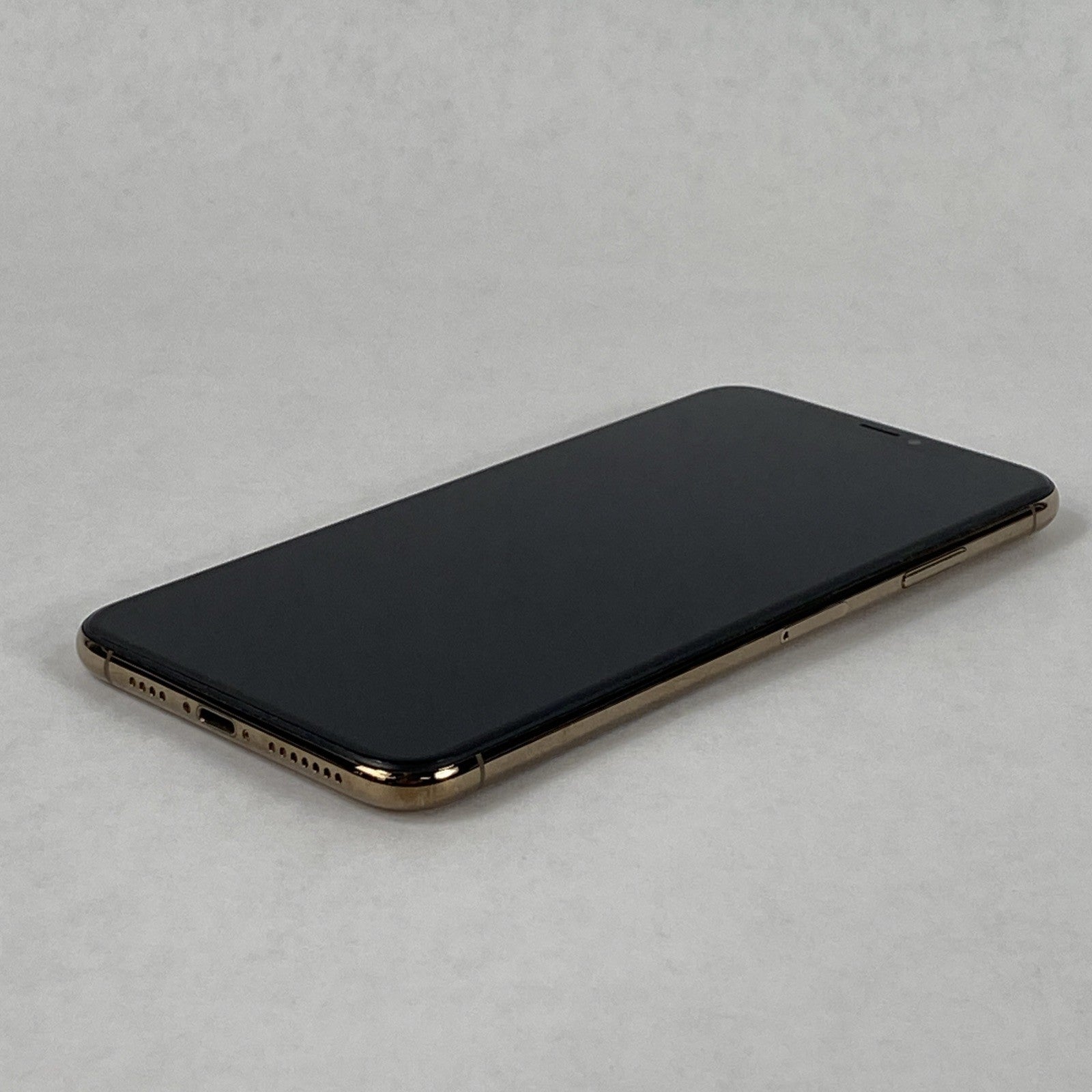 Apple iPhone XS Max A1921 256GB Unlocked 6.5" Gold IOS 18.7.8 - Service Battery10