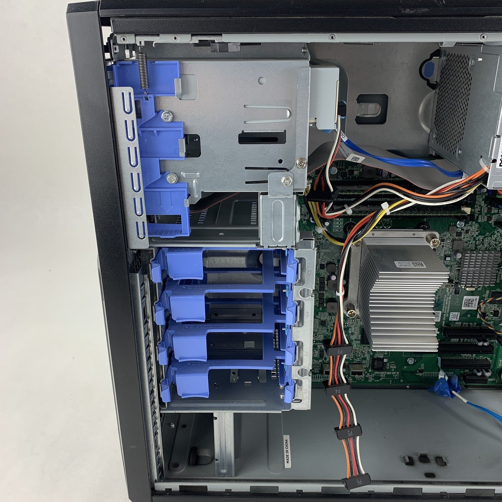 Dell PowerEdge T110 II Server Tower Pentium G620 2.6 GHz 8 GB RAM No OS No HDD