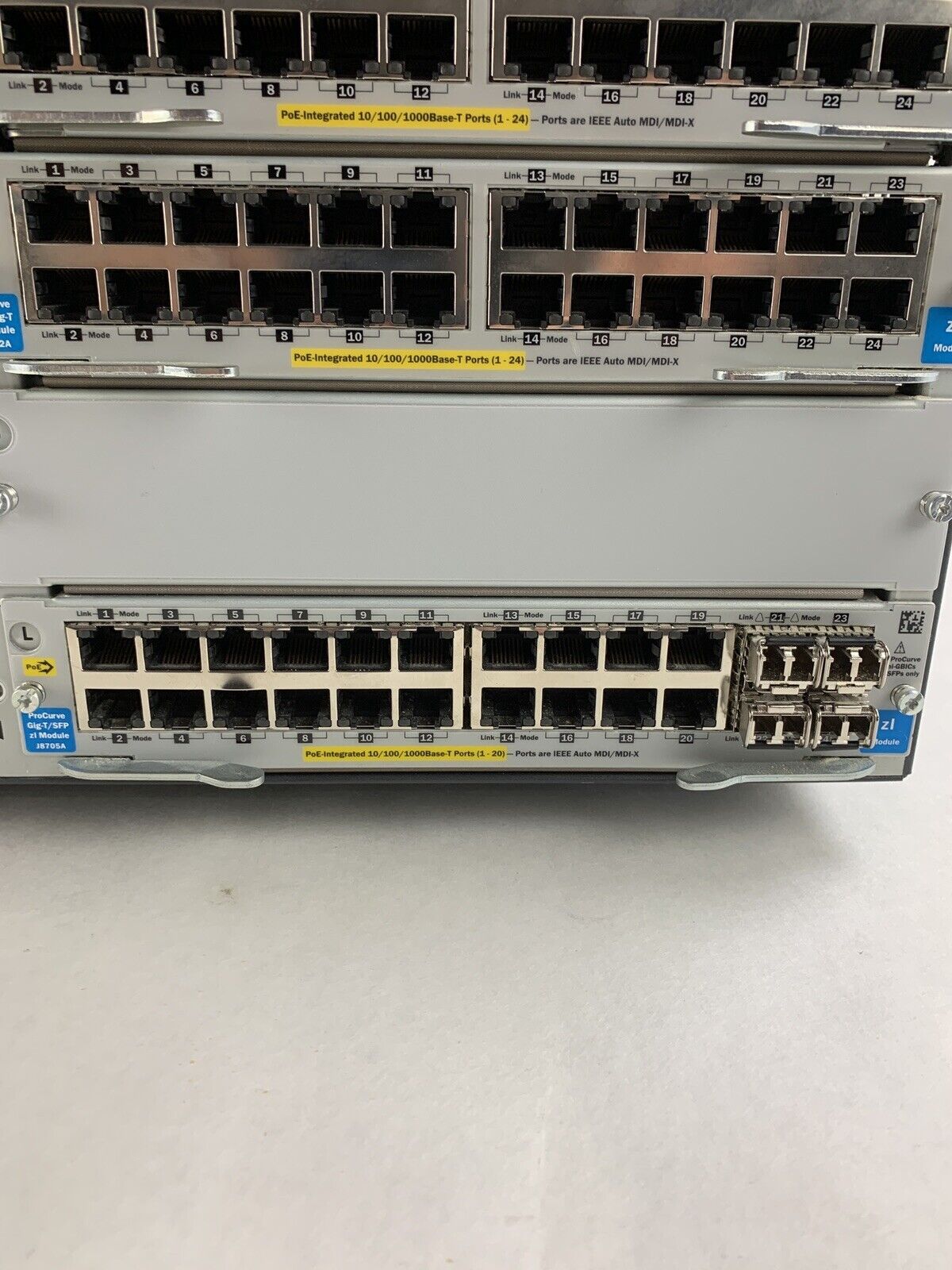 HP ProCurve J8698A 5412zl 8x J8702A 1x J8705A Gig PoE Network Switch Tested