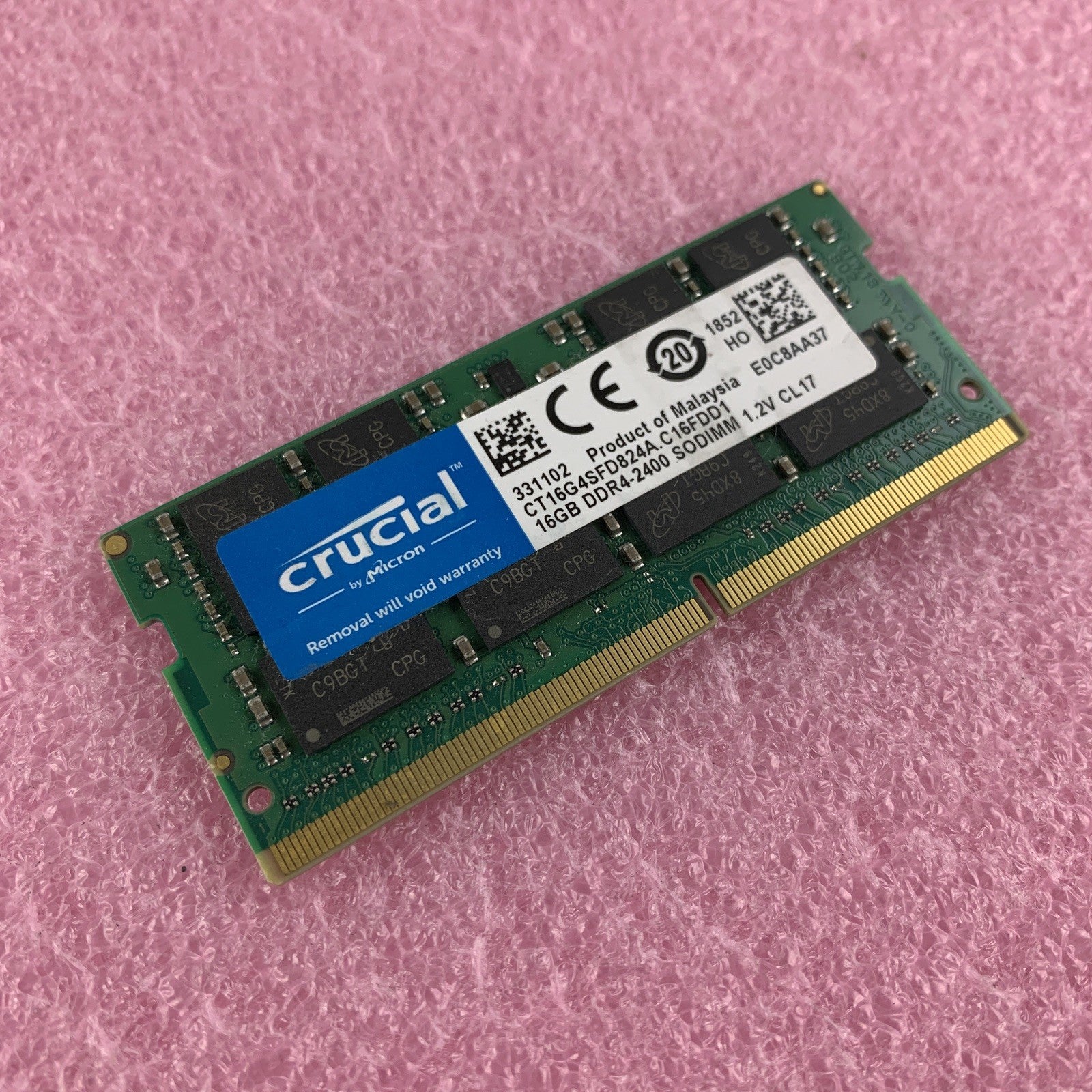Crucial CT16G4SFD824A.C16FDD1 16 GB DDR4 240MHz PC4-19200 Laptop Memory RAM