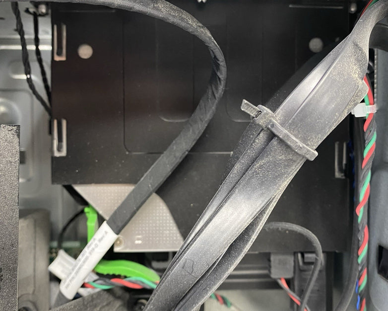 HP Omen 870-244 MT Intel Core i7-7700 3.6GHz 8GB RAM No HDD No OS