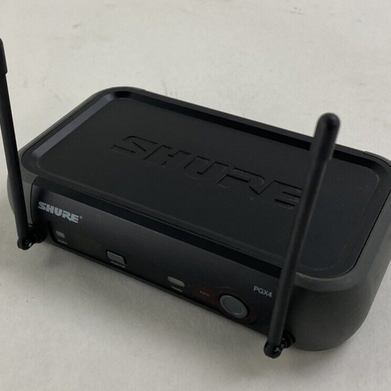 Shure PGX4 Wireless Receiver H6 524-542 MHz For Parts or Repair