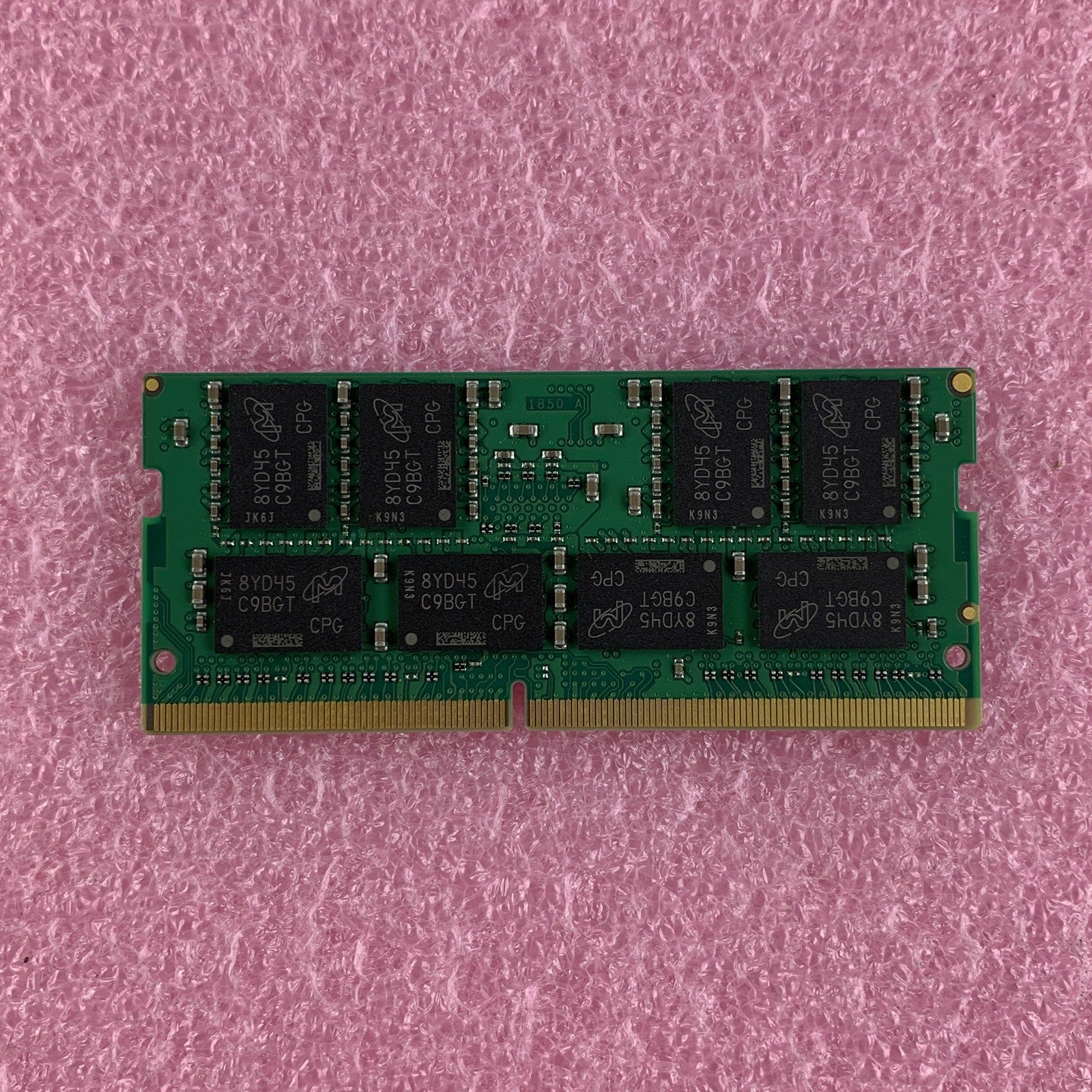 Crucial CT16G4SFD824A.C16FDD1 16 GB DDR4 240MHz PC4-19200 Laptop Memory RAM