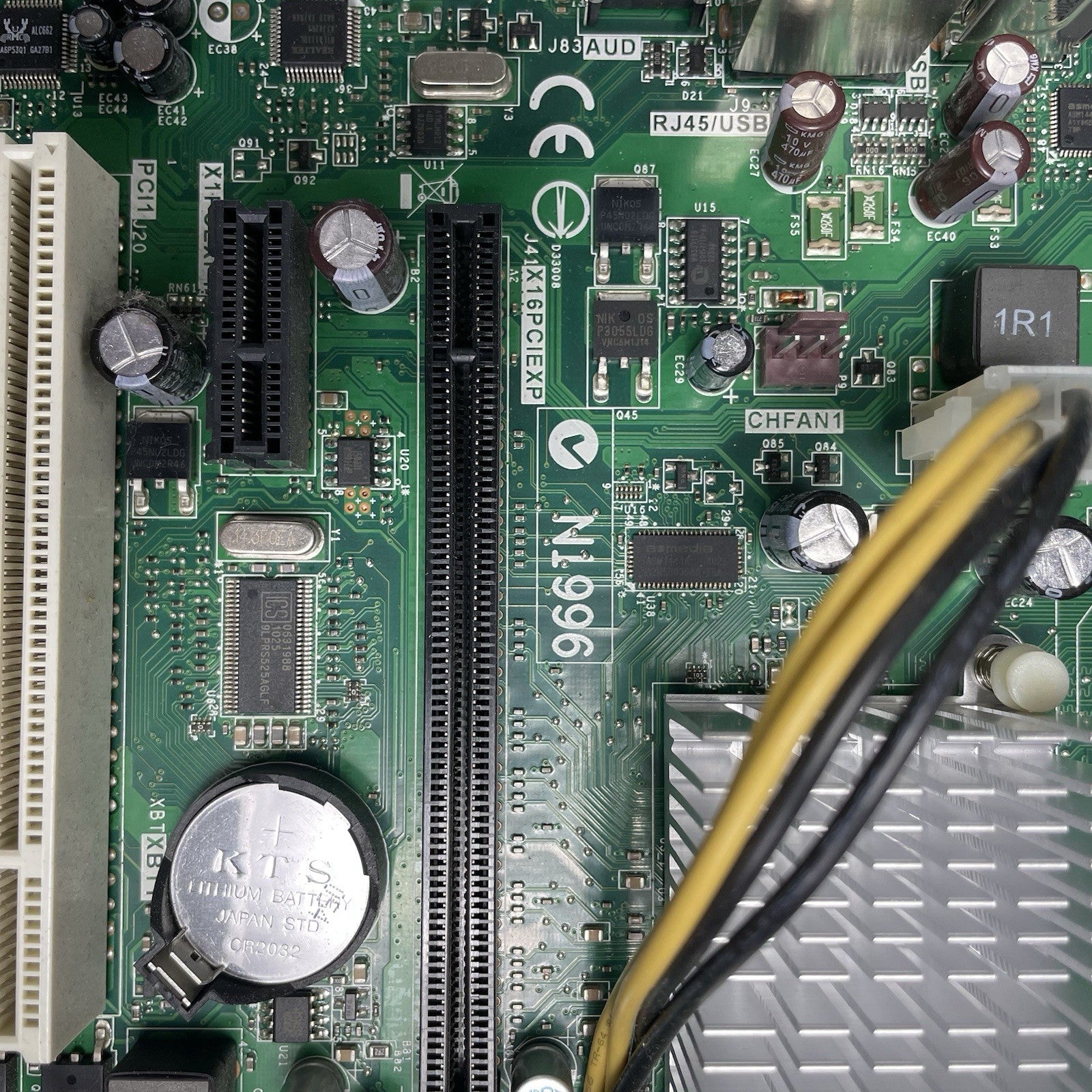 HP Pro 3000 SFF Pentium Dual-Core E6700 3.20 GHz 8 GB RAM No HDD No OS