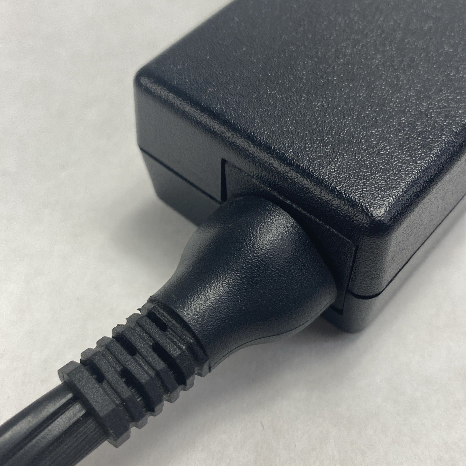 HP PPP009D 65W 19.5V 3.33A 7.4mm Laptop AC Adapter w/ Power Cord - Lot of 66