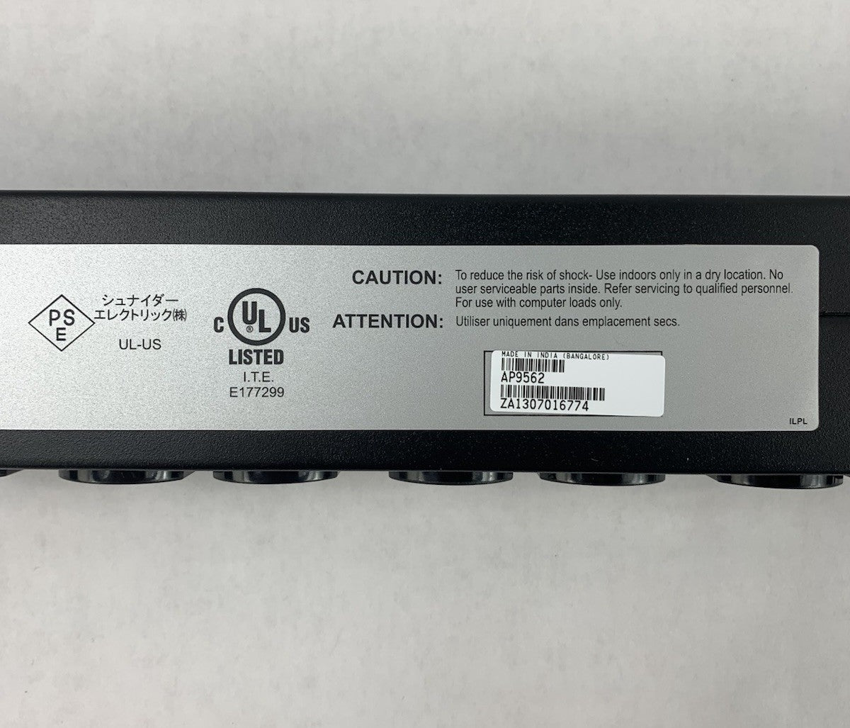 APC AP9562 10-Outlet Rack Mount Power Distribution Unit9