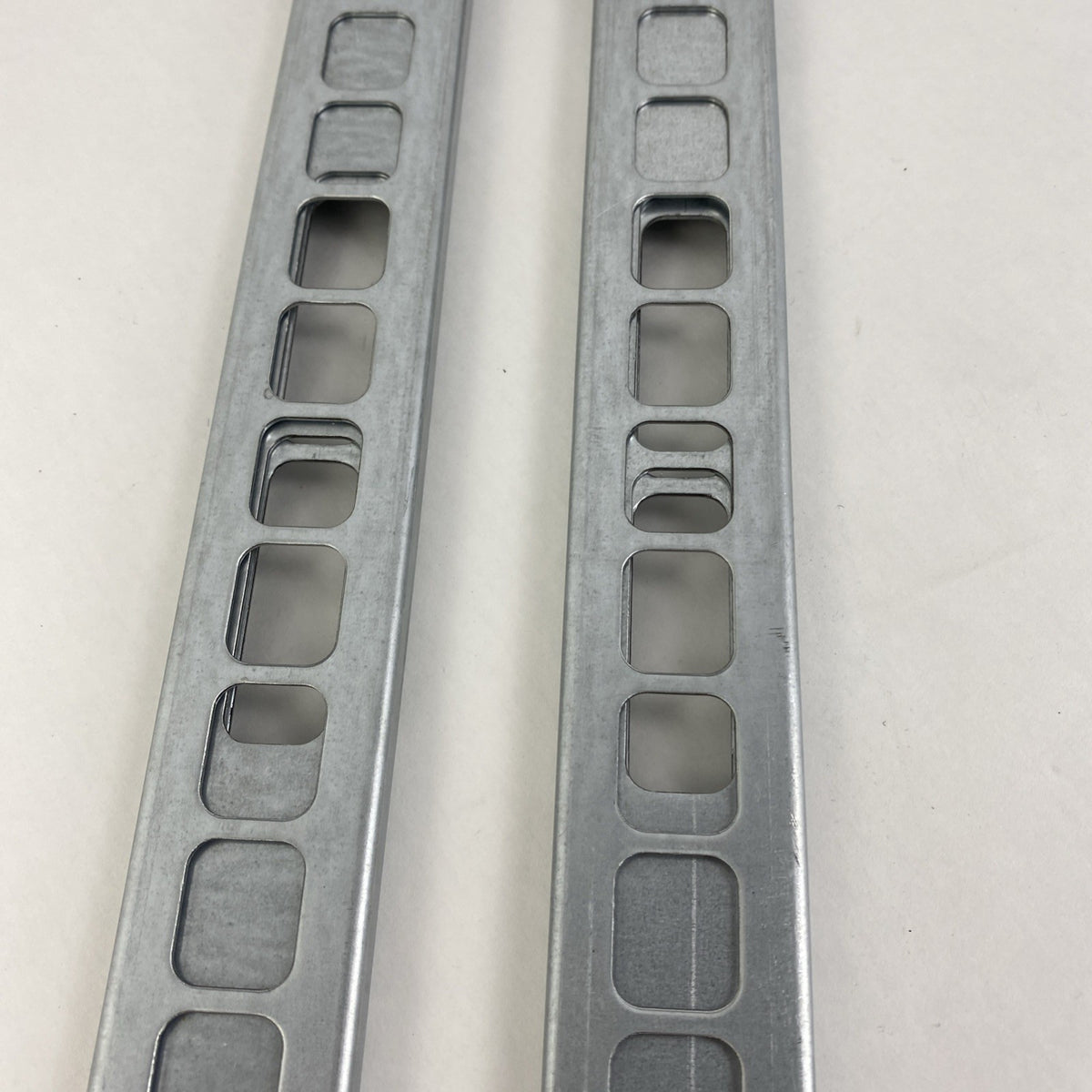 HP 365002-002 and 364998-001 Sliding Server Rails6