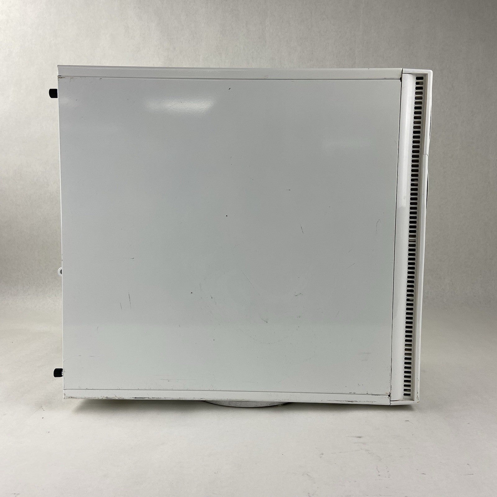Antec P150 White Mid Tower Computer Case Dynex DX-400WPS 400W ATX PSU5