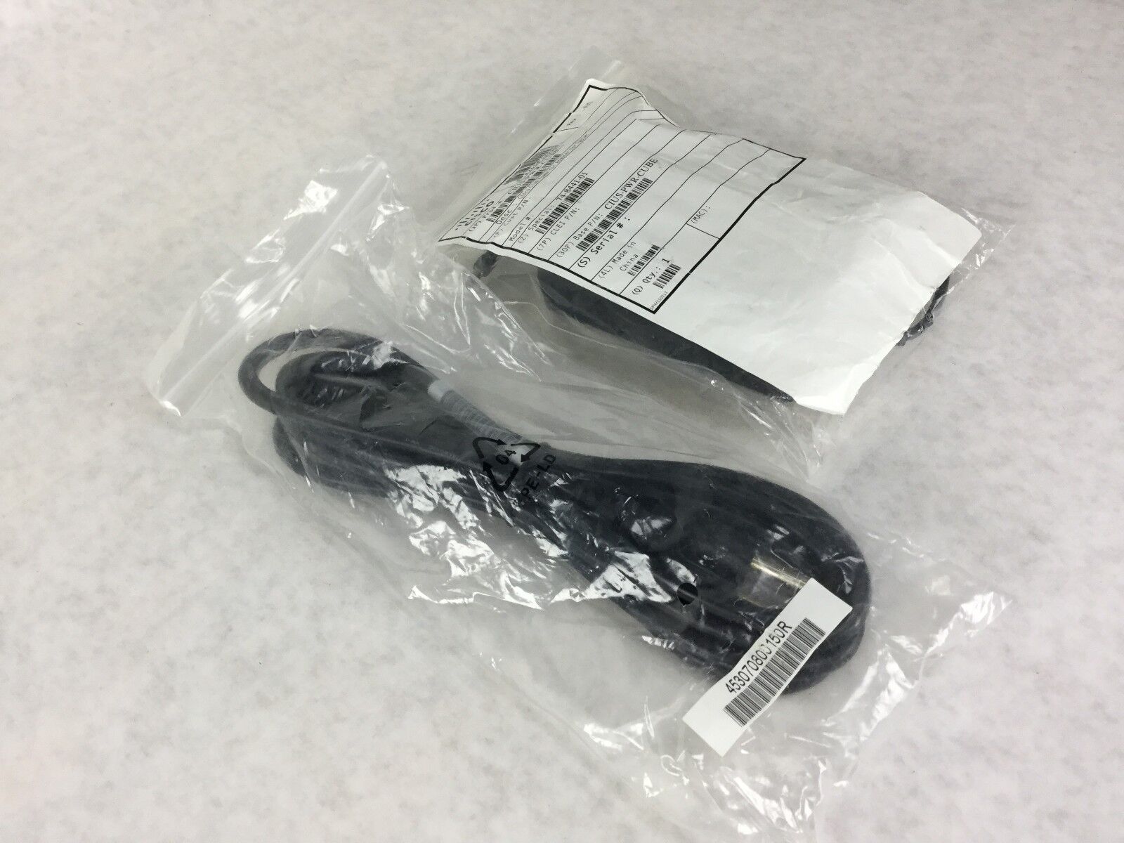 Genuine Cisco DA-02A05 74-8441-01 5V 4A AC Power Adapter & Power Cord (Lot of 2)