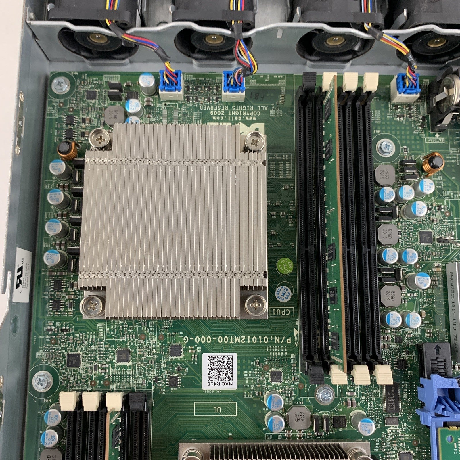 Dell PowerEdge R410 Server 2x Xeon E5606 2.13GHz 4 GB RAM Perc S300 NO HDD NO OS