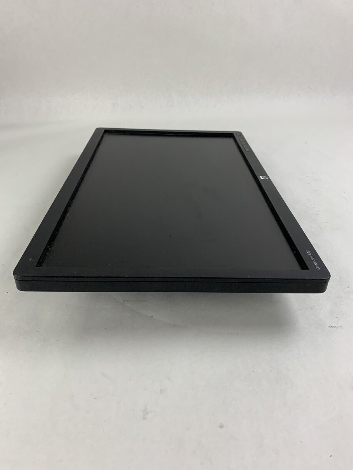 Open Box HP EliteDisplay 22" - E221 - LED-backlit LCD Monitor w/Stand