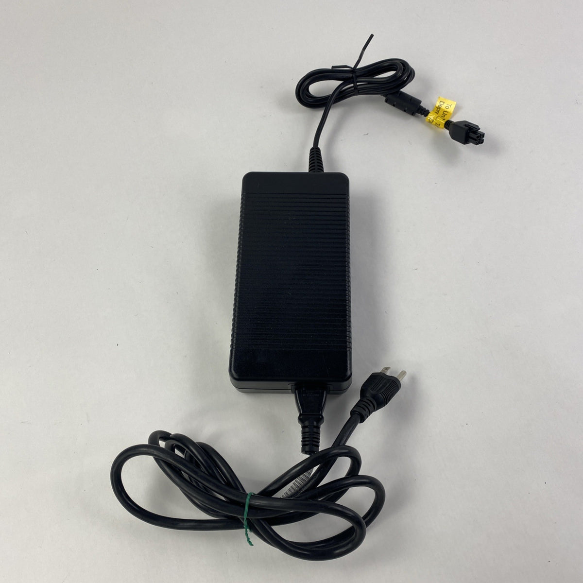 HP ADP-180AR 180W 54V 3.33A 4 Pin AC/DC Adapter1