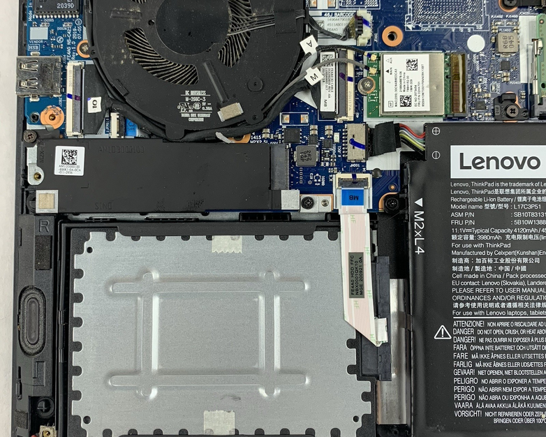 Lenovo ThinkPad E14 14" Gen 1 Laptop i5-10210U 1.6 GHz 8 GB RAM No OS/SSD/AC